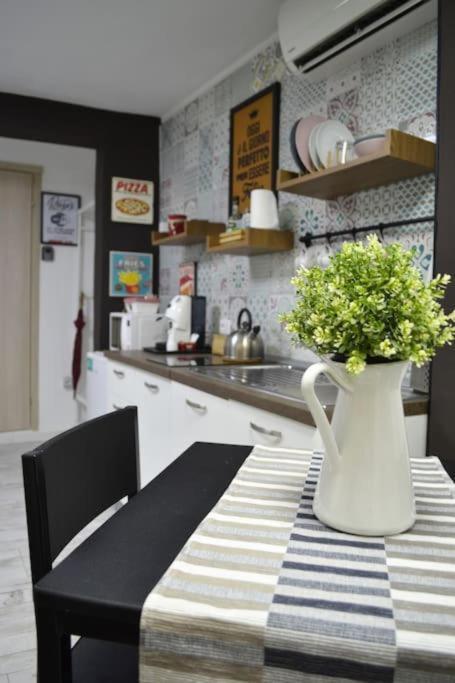 Casa Mya - Studio Flat Naples Exterior photo